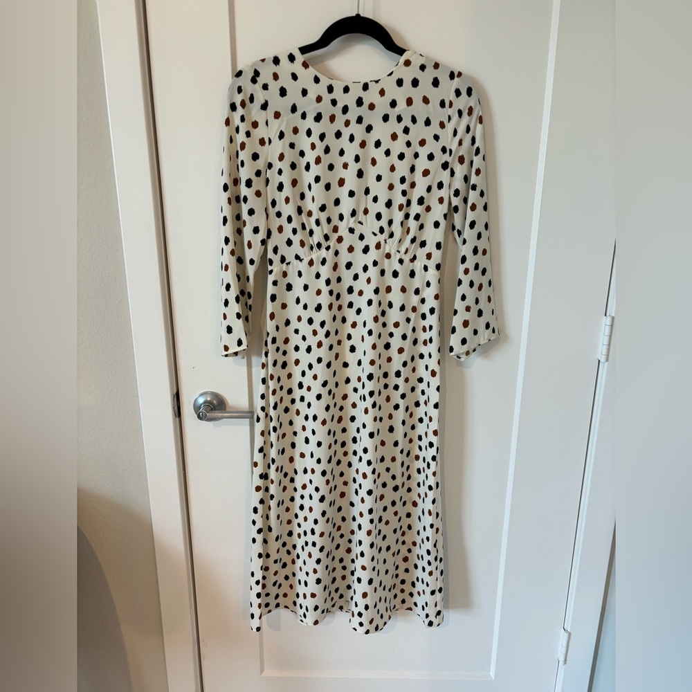 Beautiful H&M new women’s size 6 open back dress